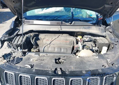 2020 Jeep Compass Trailhawk 4X4 from USA, damaged, VIN 3C4NJDDB2LT232757